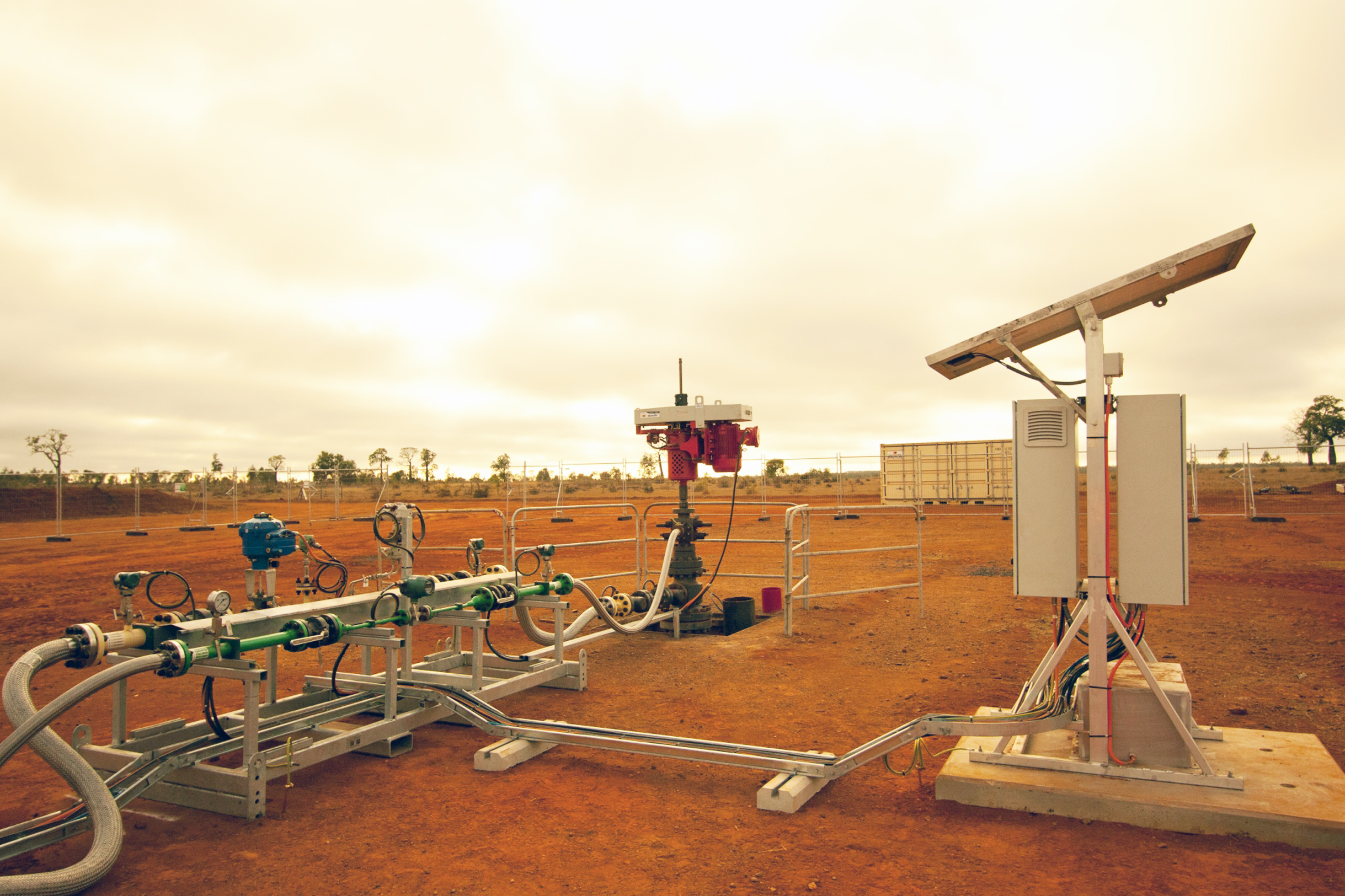 Solar tápellátású szelepek